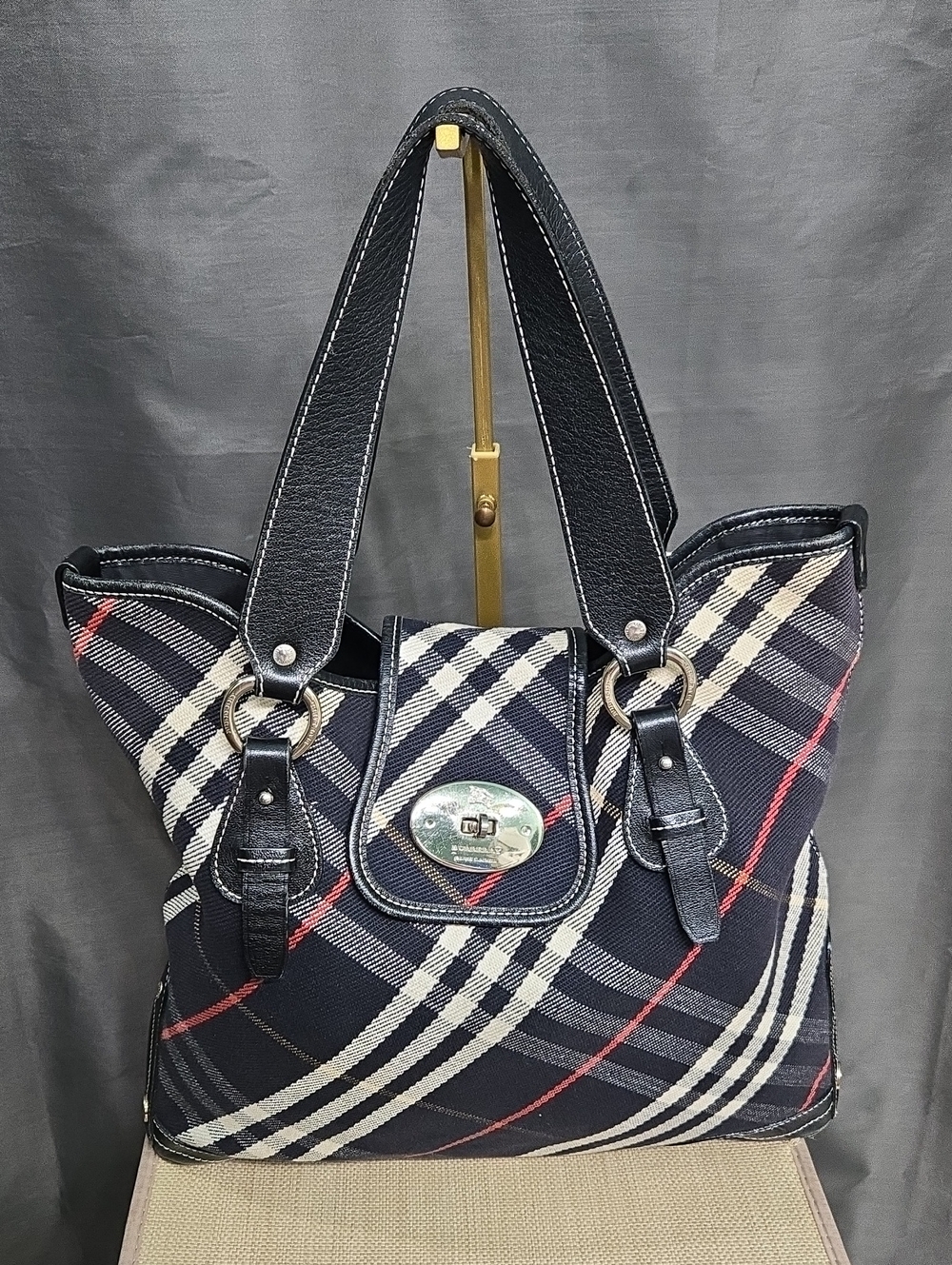 BURBERRY Classic Navy Plaid Tote with Black Trim and Red Accents